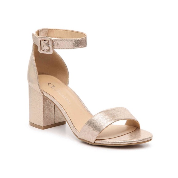 CL by Laundry Shoes - NWOT CL by Laundry Gold Metallic Sandal